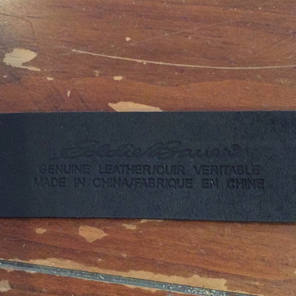 Eddie Bauer leather belt - Picture 4 of 7